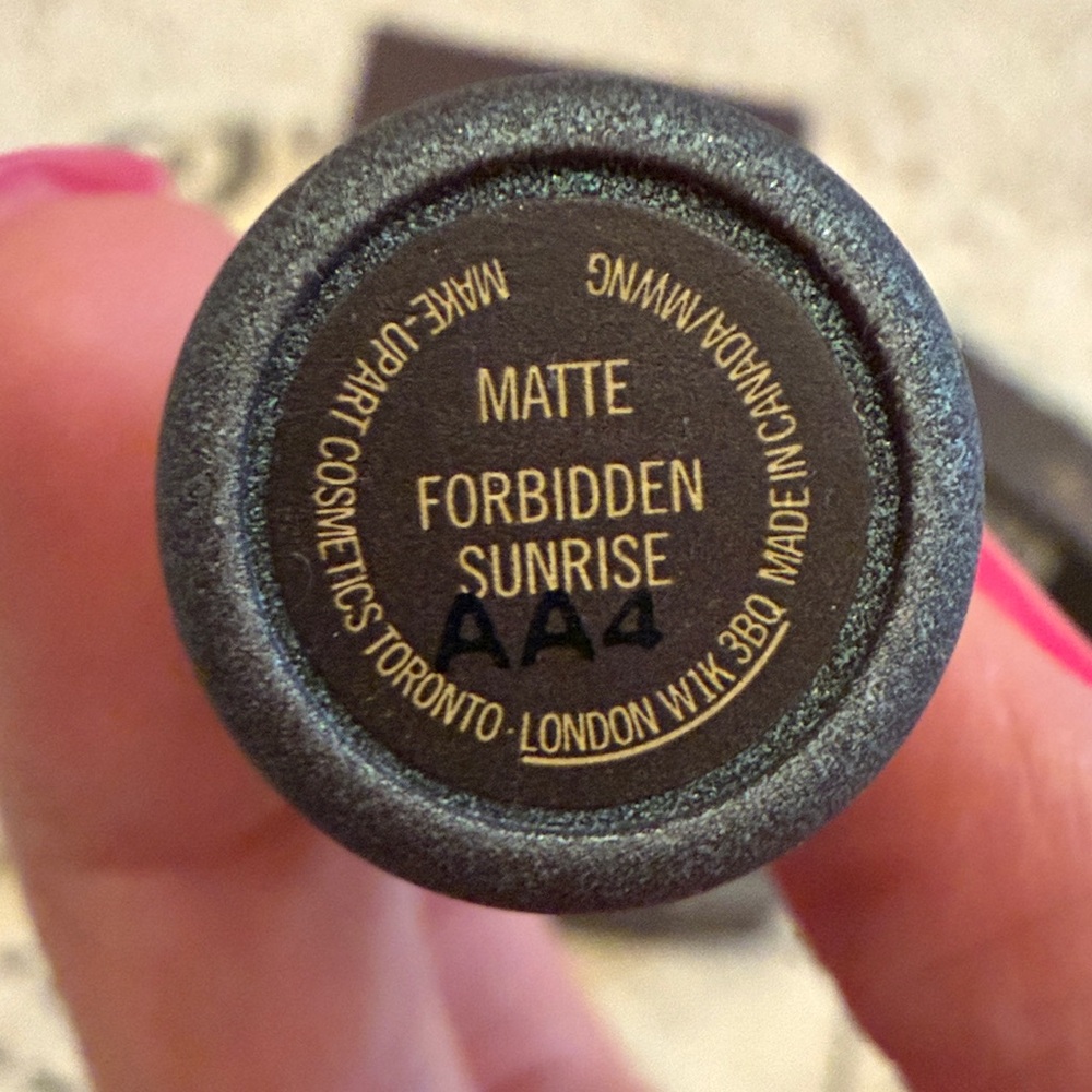MAC Cosmetics Bold Coral Lipstick - Picture 7 of 7